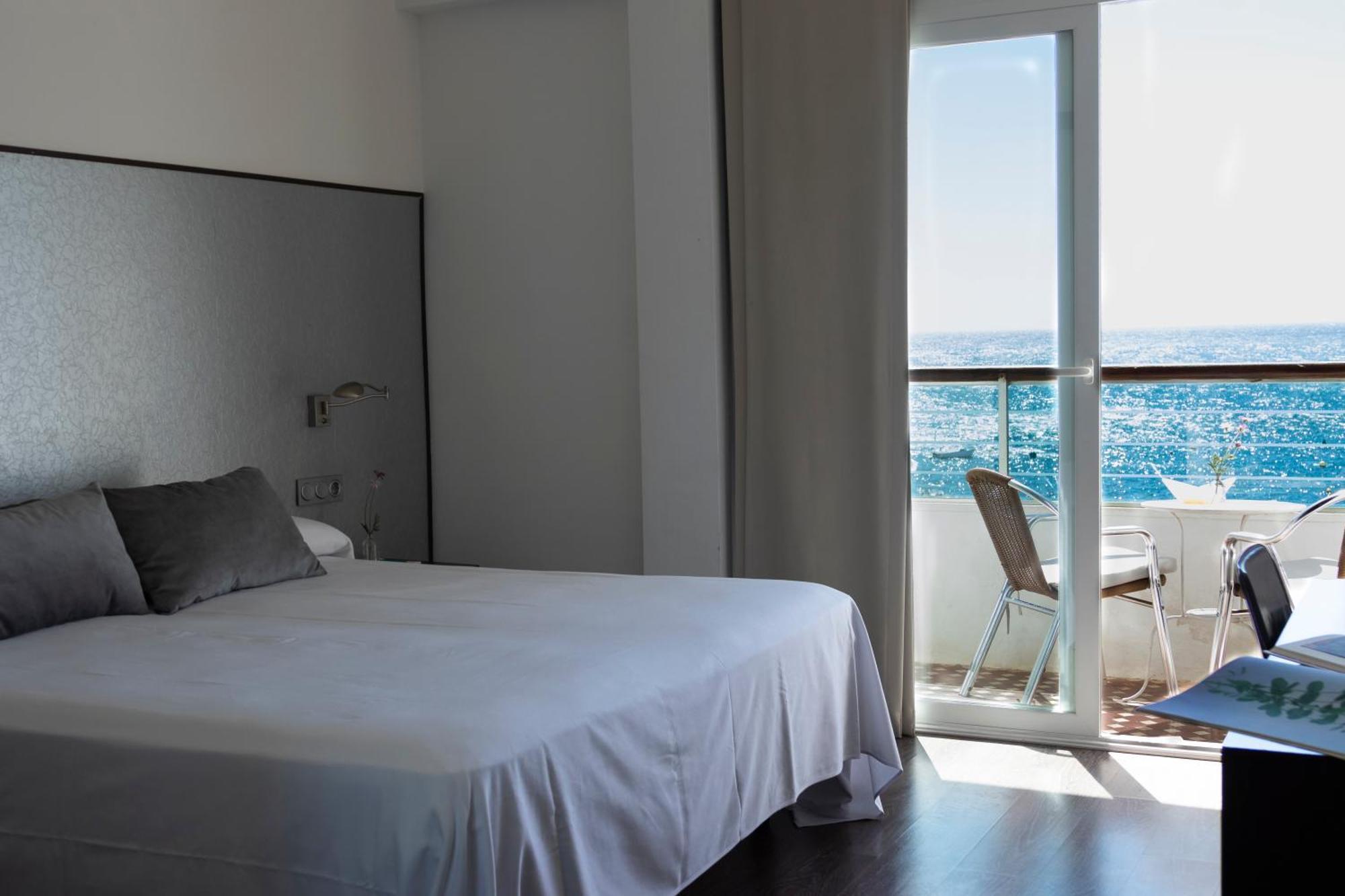 Hotel Embarcadero De Calahonda De Granada Екстер'єр фото
