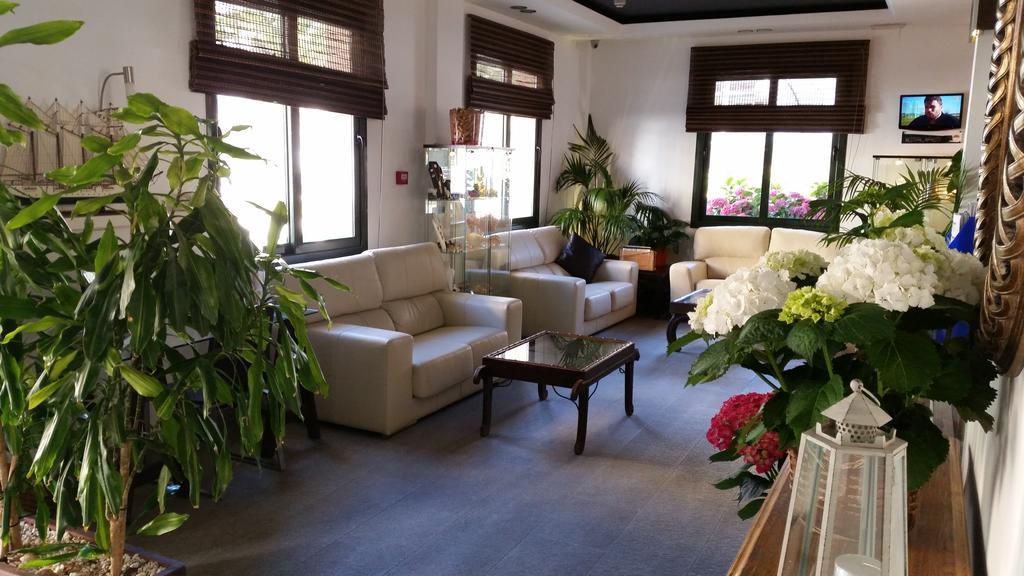 Hotel Embarcadero De Calahonda De Granada Екстер'єр фото